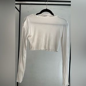 White long sleeve crop top